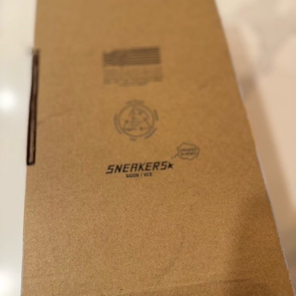 Faux Golden Goose practically brand new ￼ - Picture 14 of 16